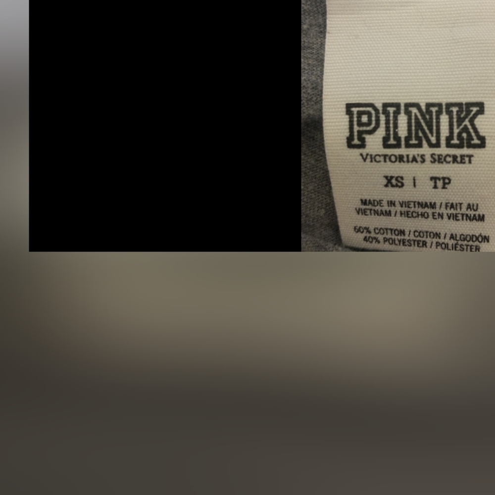 #67 VS Pink Aztec Tee 🖤 - Picture 4 of 4